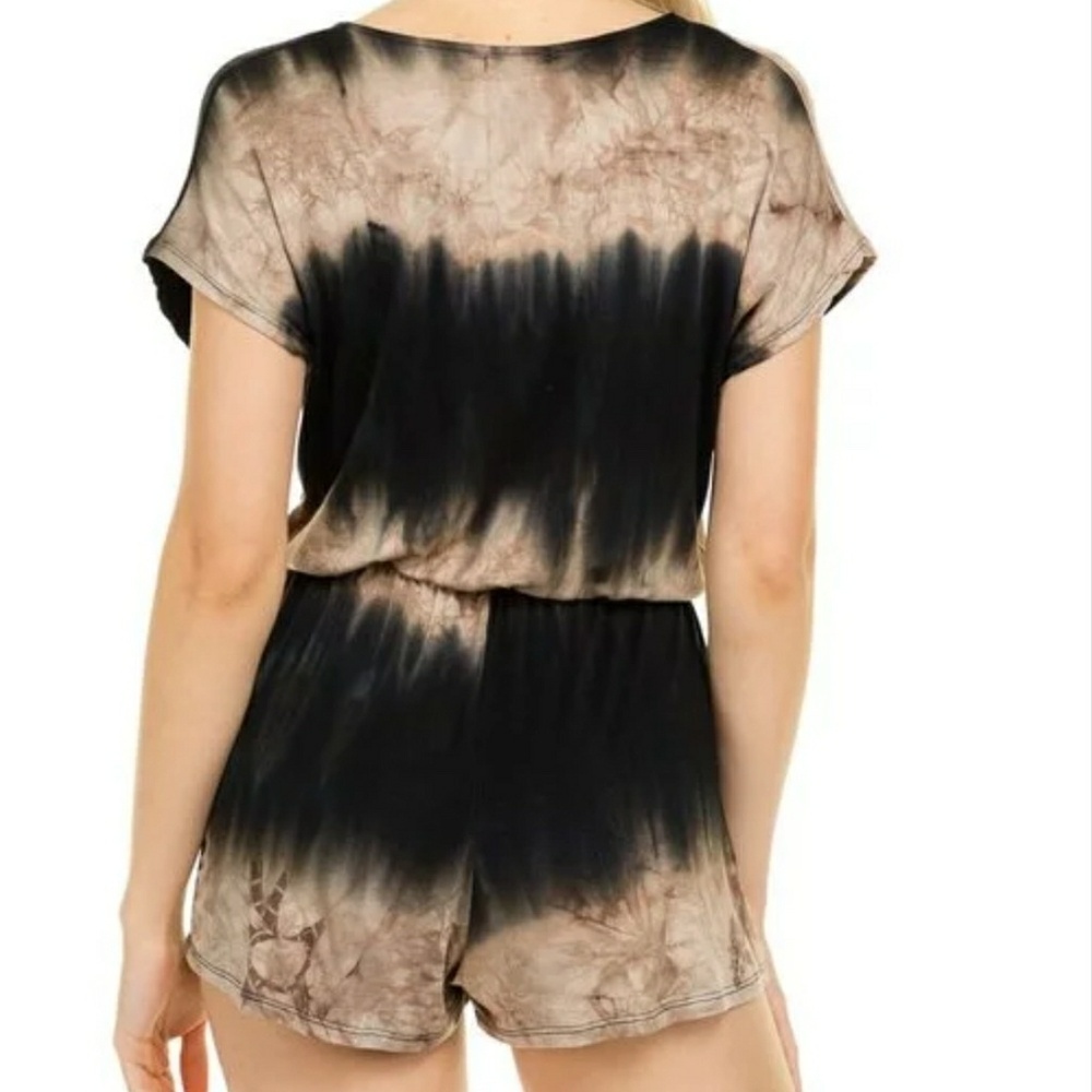 🆕🌿TIE DYE KNIT ROMPER🌿 - Picture 3 of 7